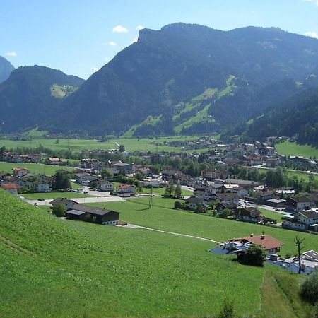 Ferienwohnung Sonnentraum Hainzenberg Luaran gambar